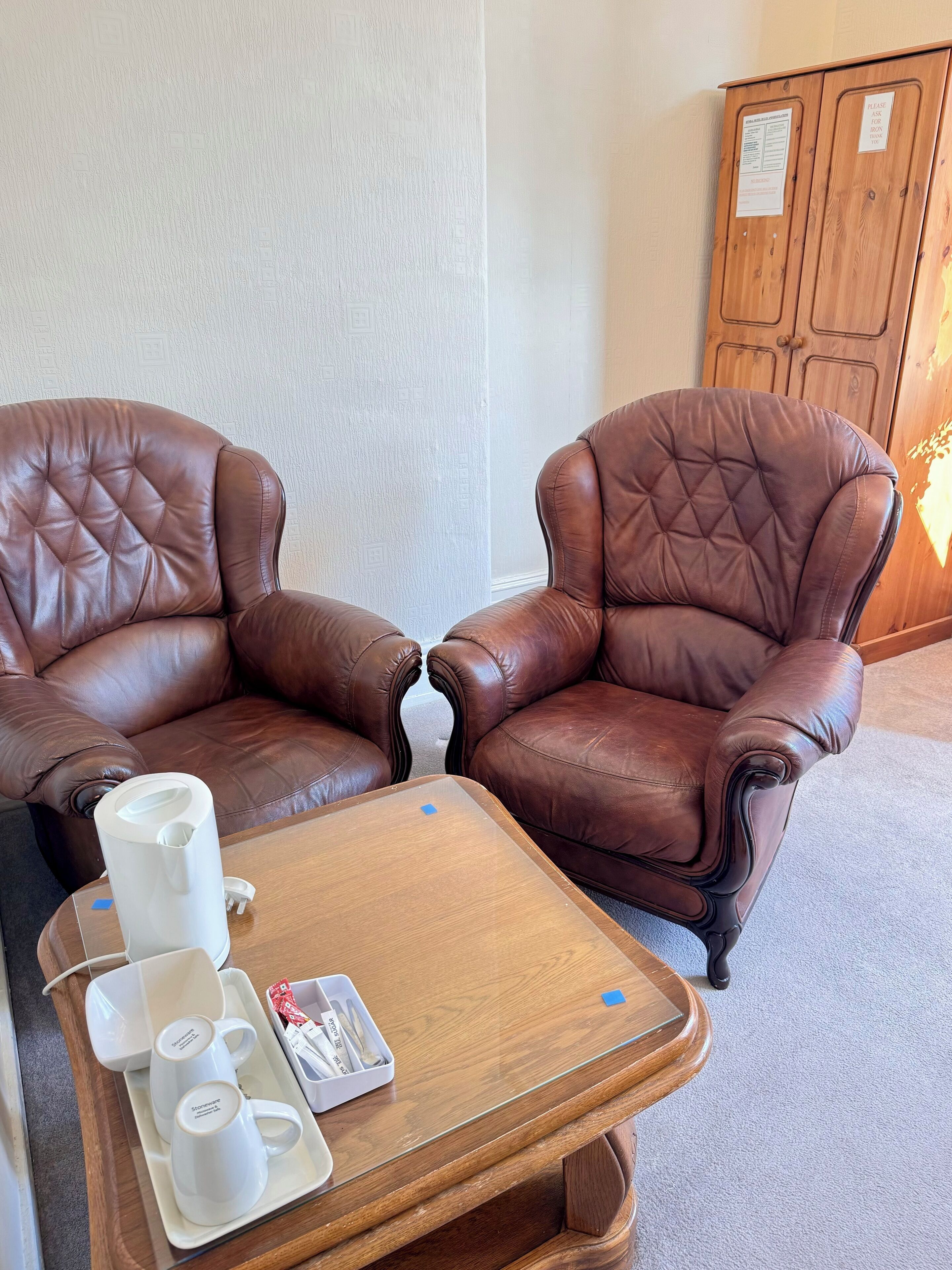 标准双人房 | 办公桌、熨斗/熨板、免费 WiFi