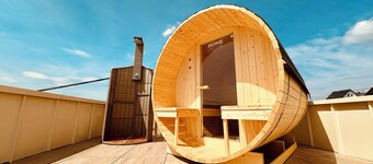 Penthouse apartment with roof terrace, sauna & distant views directly near Koblenz