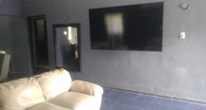 Casa de 2 habitaciones con piscina y jacuzzi