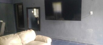 2 bedroom house with pool and jacuzzi