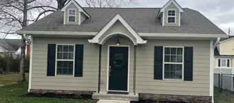 The Downtown Historic Cleveland Cottage