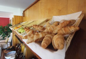 Desayuno buffet incluido todos los días 