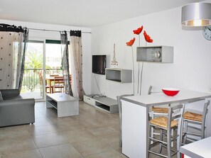 Apartment | Living room - Res. Marea Resort, Santa-lucia-di-moriani (Santa-Lucia-di-Moriani)