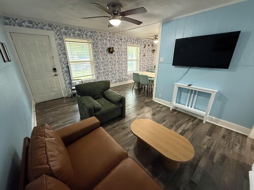 Charming Fort Worth 1BR Central Fort Worth w/ Access to Downtown & Stockyards