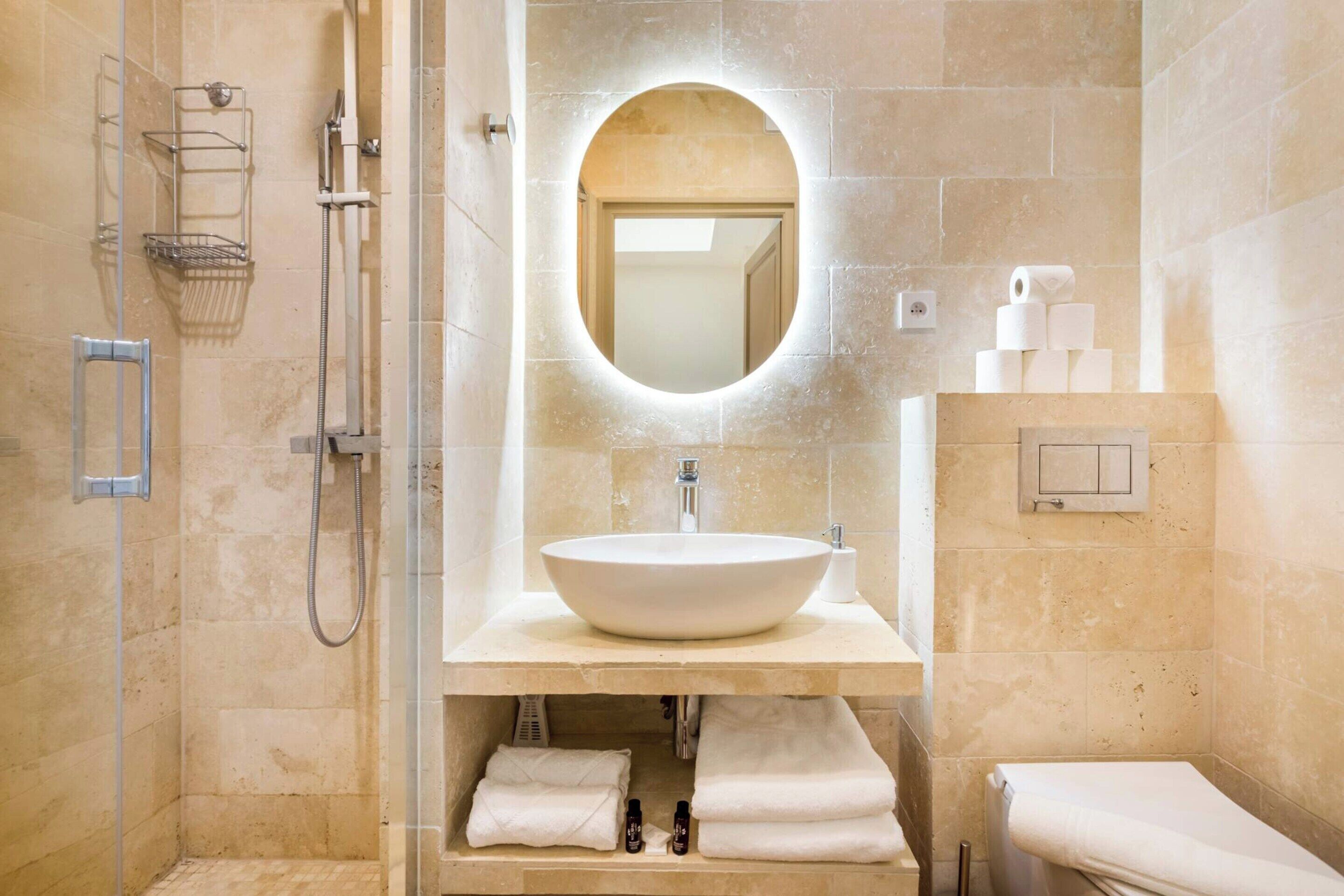 Appartamento | Bagno | Asciugacapelli, asciugamani, sapone, shampoo