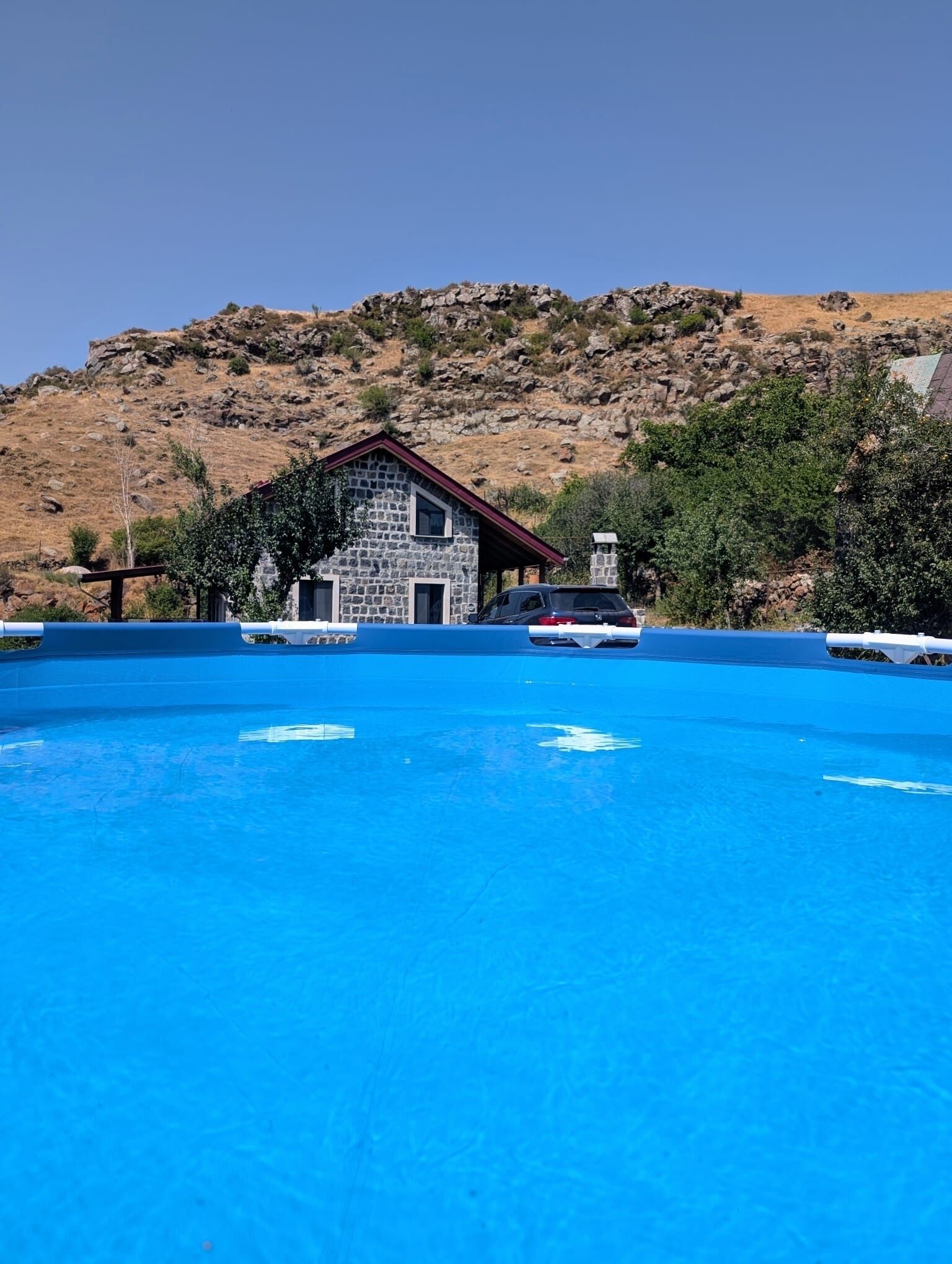 Utomhuspool