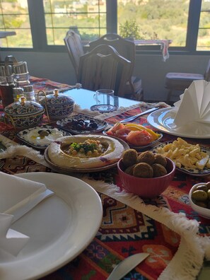 Gratis lokale morgenmadsretter hver dag