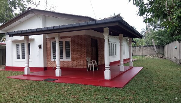 Exterior - 3-bedroom apartment in beautiful Galle - Sri Lanka (Galle)