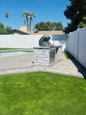 Pool - Spacious 4BR Home w/ Pool, BBQ & Putting Green – Near I-17 (Phoenix)