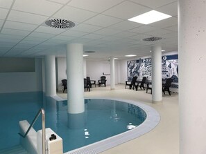 Piscine couverte, piscine chauffée