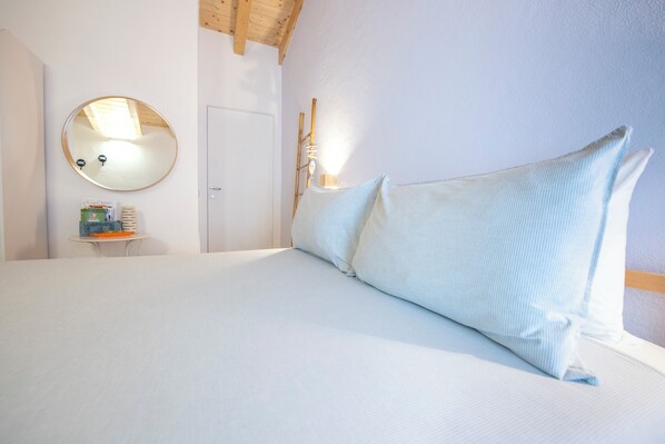 Room, 1 Queen Bed, Bay View
