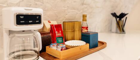 Kaffe og/eller kaffemaskin