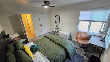 1 chambre, fer et planche à repasser, Wi-Fi, literie fournie