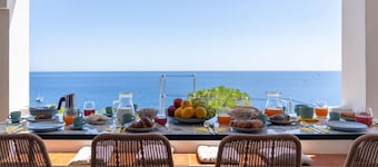 Villa Horama - Waterfront with Infinity Pool