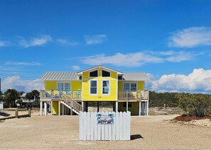 Exterior - Fantastic ocean views, steps to the beach, pet friendly.  Happy Everything! (Saint George Island)