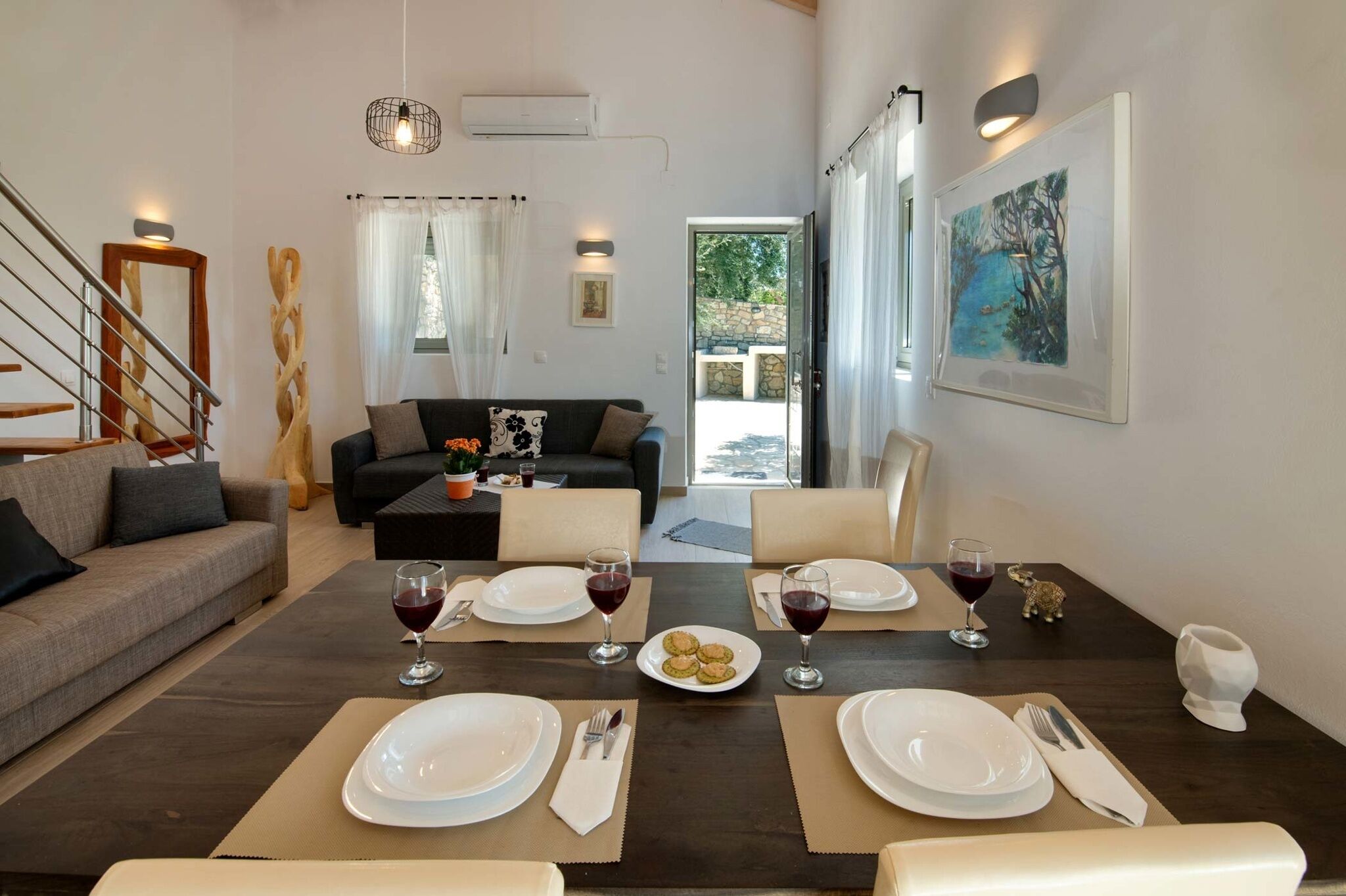 Julia House - One Bedroom House, Sleeps 2 - Paxi