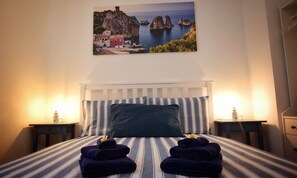 3 Schlafzimmer, Zimmersafe, Bügeleisen/Bügelbrett, Reisekinderbett