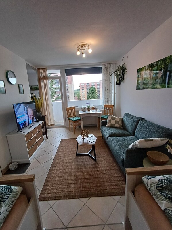 Living area - "Waldgeflüster" apartment with Harz romance. (Altenau)