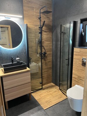 House | Bathroom