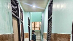 Sınıflandırılmamış resim, 33 üzerinden 3, düğme