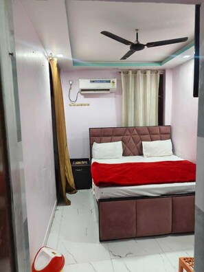 Rom – deluxe | Ekstrasenger (mot et tillegg), wi-fi (inkludert) og sengetøy