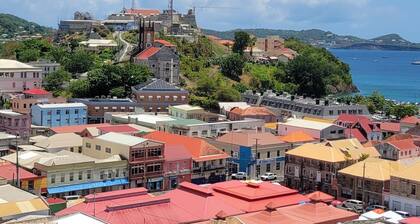 Charming 1-bedroom apartment in fabulous Saint George's with AC