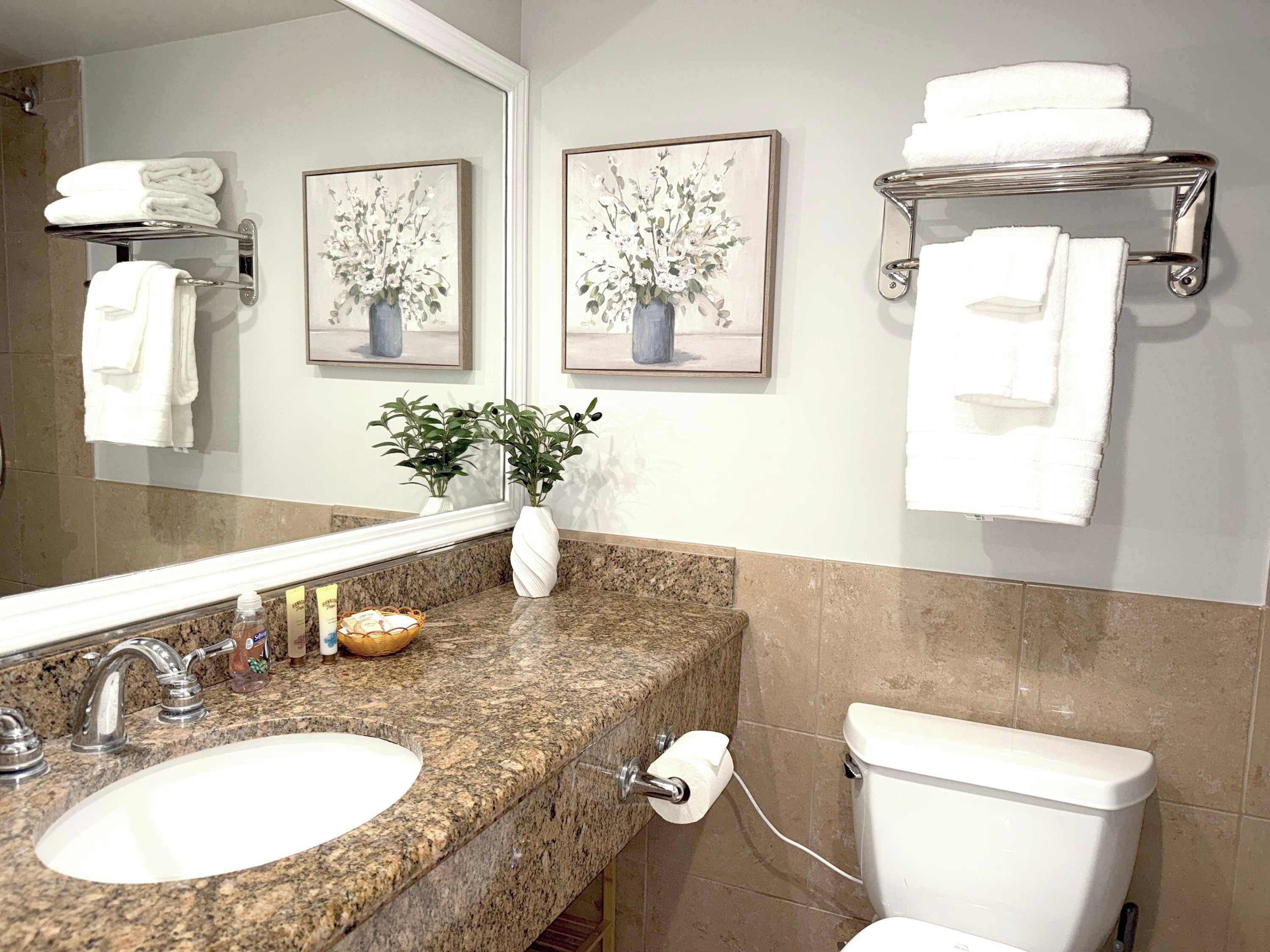 Waikiki Ocean View Studio, 3Beds, 1 Block to Beach - Photo 20