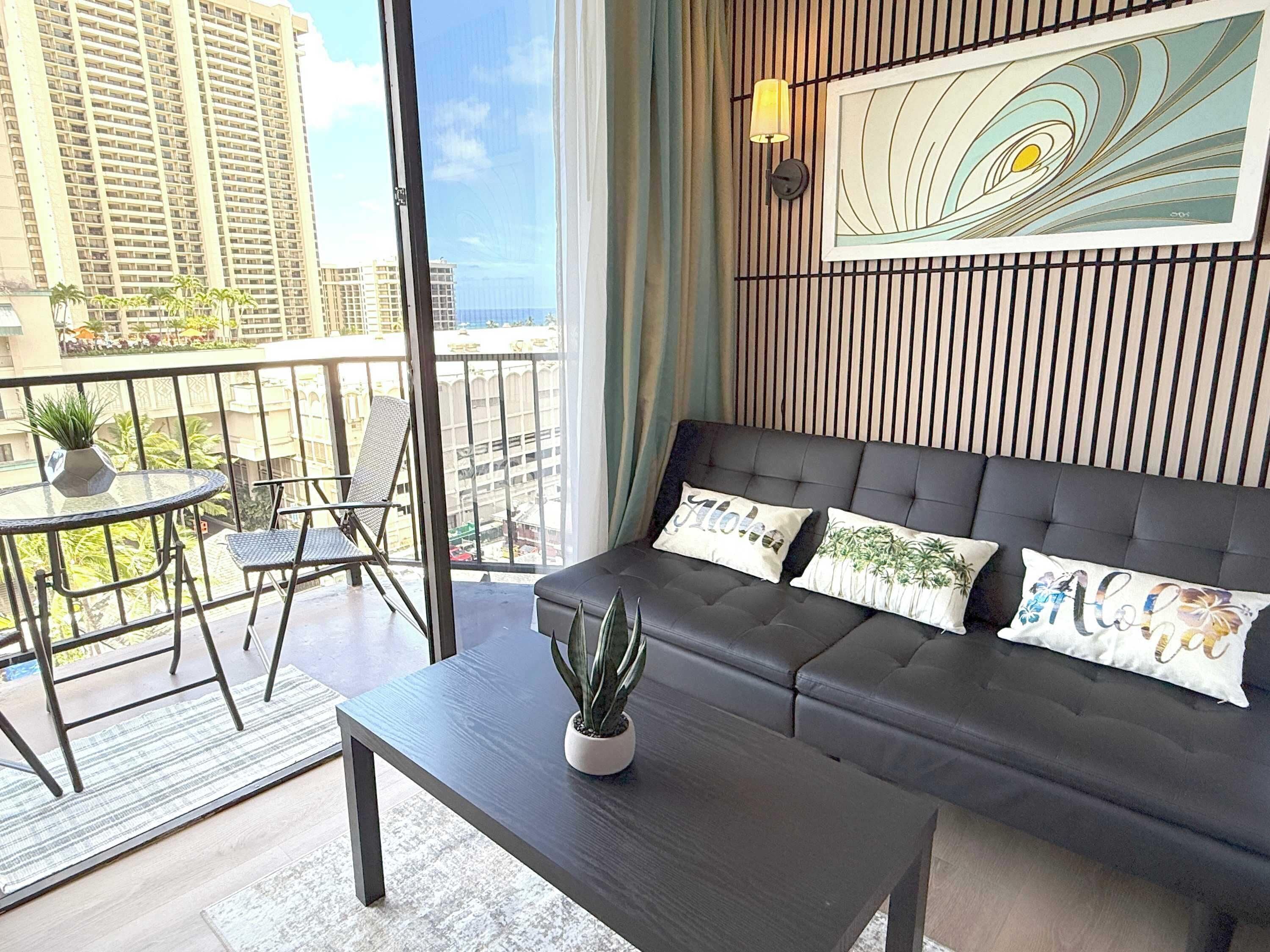 Waikiki Ocean View Studio, 3Beds, 1 Block to Beach - Photo 13