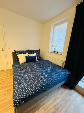 1 bedroom, WiFi, bed sheets