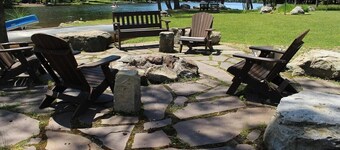 Incredible Lakefront Property with Year-Round Hot Tub - SLEEPS 20