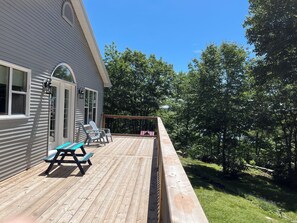 Terrace/patio - Family Retreat Near Halifax (Timberlea)