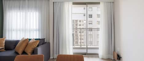 Comfort-Apartment, Stadtblick | Wohnbereich