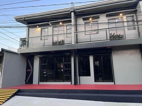 Standard Deluxe Room / Casakarina-Lucena City