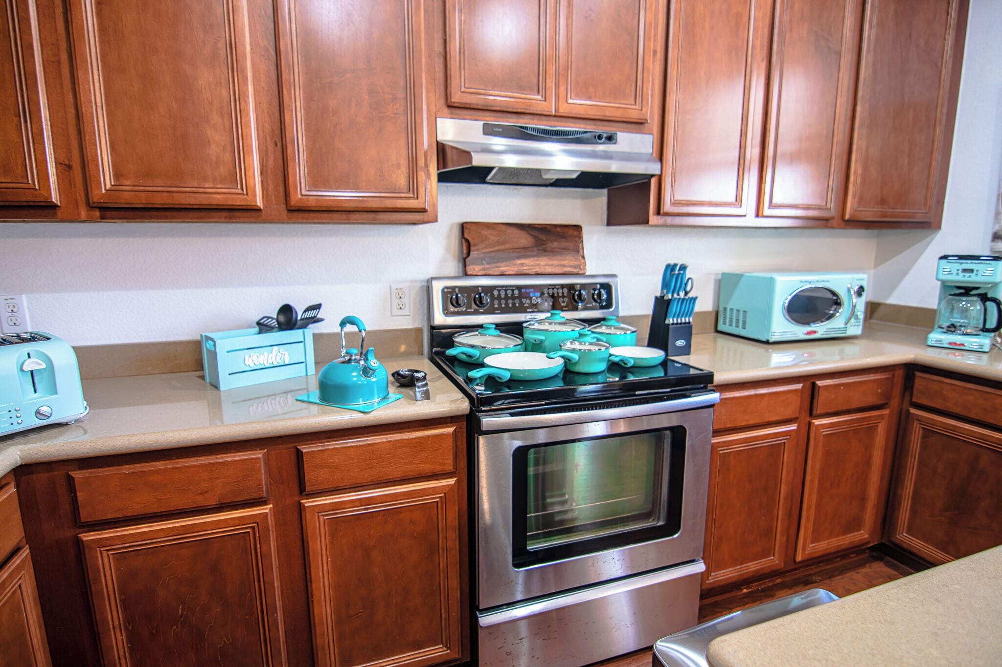 Microwave, oven, stovetop, dishwasher