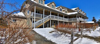 Walk to Trail and Amenities at this Solitude Village Condo