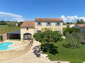 House | Exterior - Farmhouse With Swimming Pool in Provence (Violes)