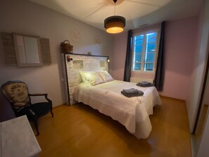 Casa | 6 habitaciones y ropa de cama 