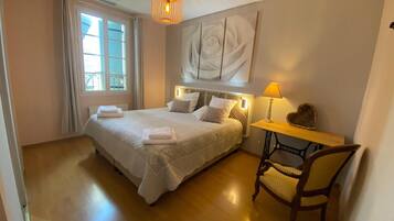 Rumah | 6 kamar tidur dan seprai linen