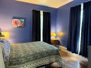 2 bedrooms, WiFi, bed sheets - Gorgeous renovated historic 2-bedroom apartment in Kalamazoo (Kalamazoo)