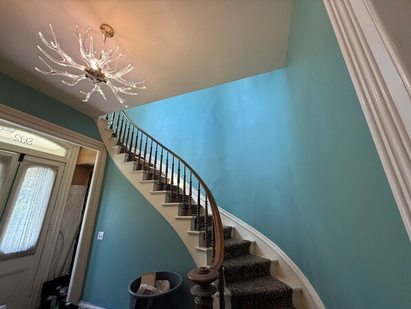 Interior - Gorgeous renovated historic 2-bedroom apartment in Kalamazoo (Kalamazoo)