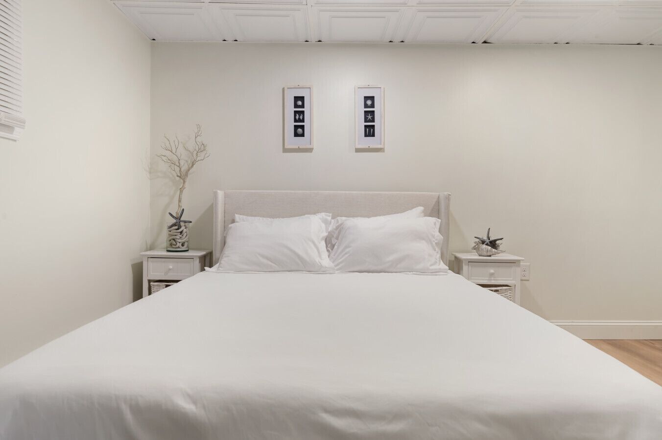 Free WiFi, bed sheets