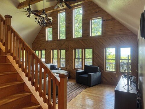 5-bedroom Ranch outside Addison ,PA minutes from Everything in western MD  & PA