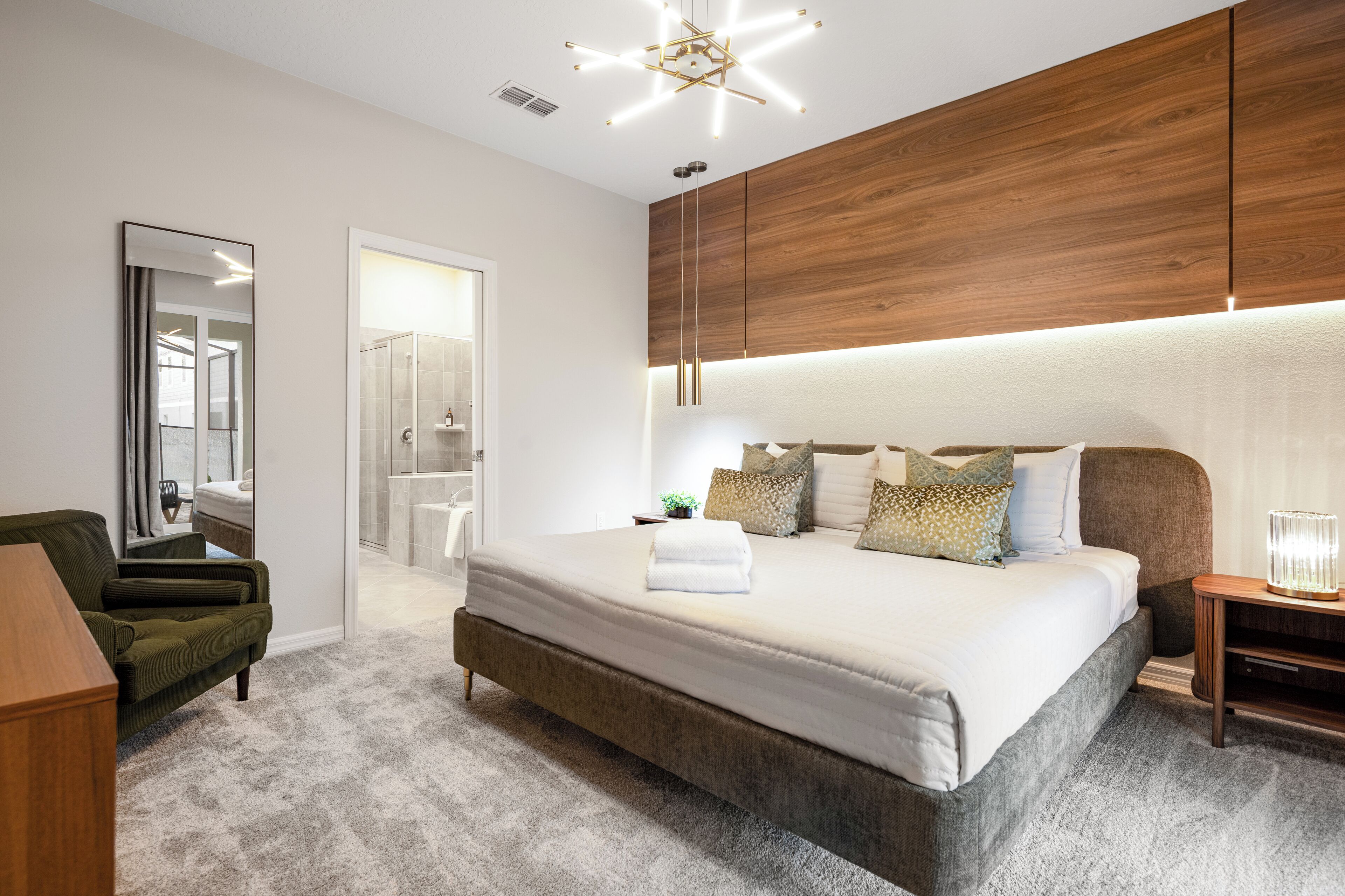 5 chambres, fer et planche à repasser, accès Internet, draps fournis