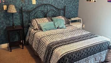 4 chambres, fer et planche à repasser, Wi-Fi gratuit, draps fournis