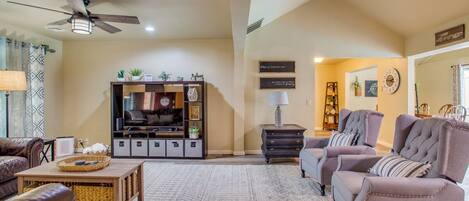 Älytelevisio, DVD-soitin, kirjoja