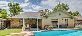 Heated Pool! Family-friendly House with Coffee Bar