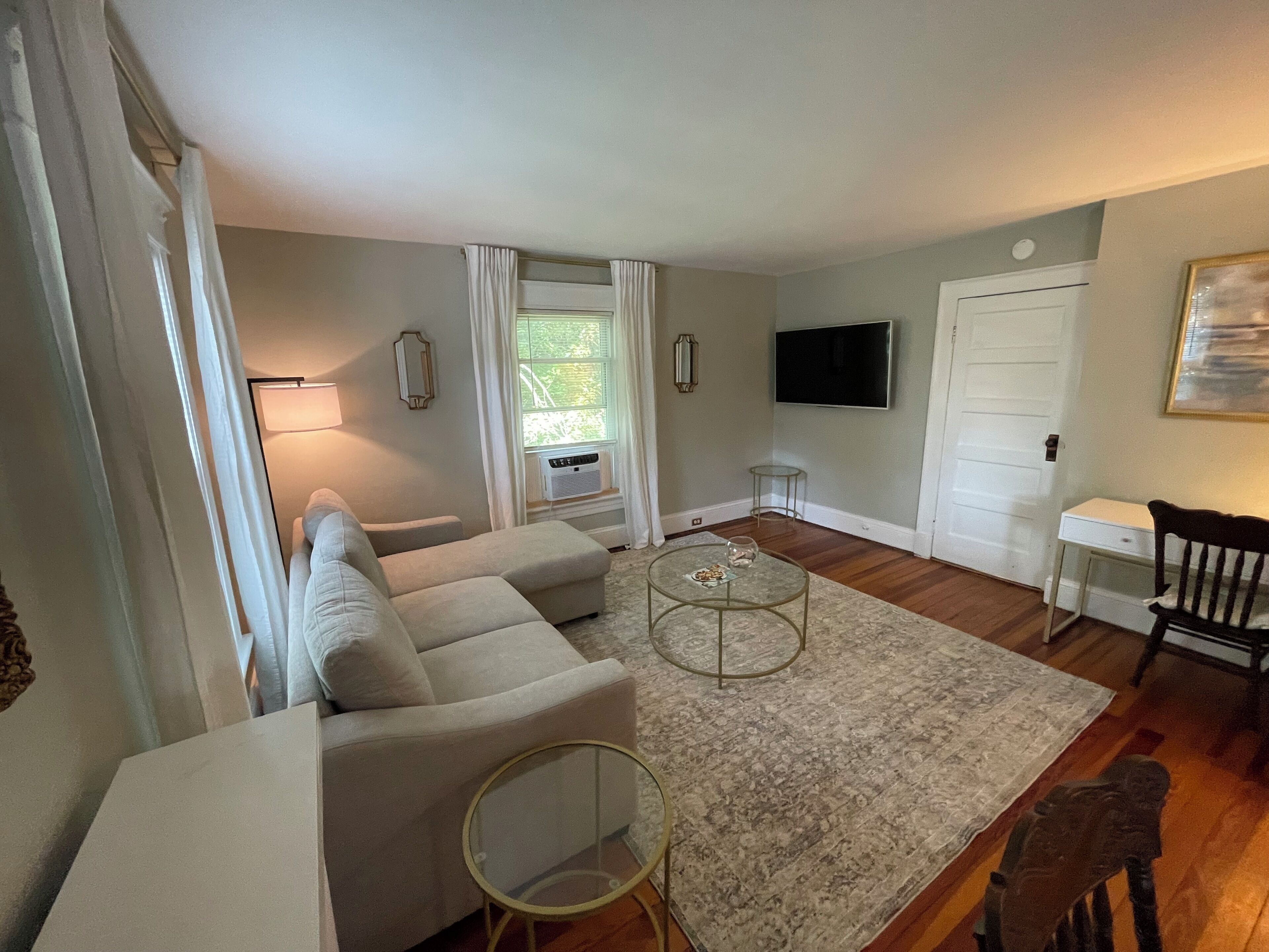 TV connectée, cheminée