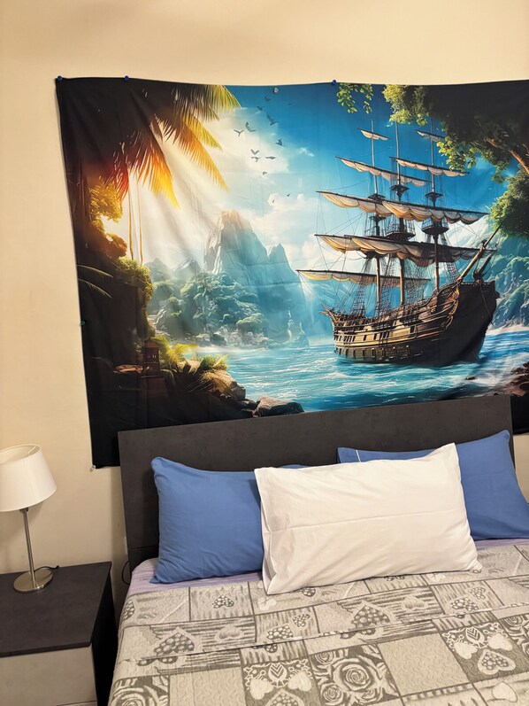 1 bedroom, WiFi, bed sheets