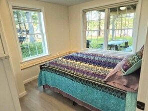 2 soverom, strykejern/-brett, wi-fi (inkludert) og sengetøy