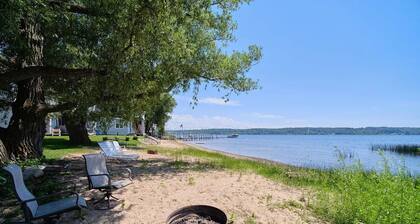 Private beachfront 2BR w deck and firepit in Onekama